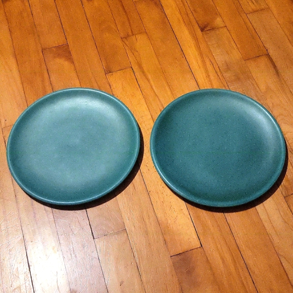 Catalina island green plates (2)